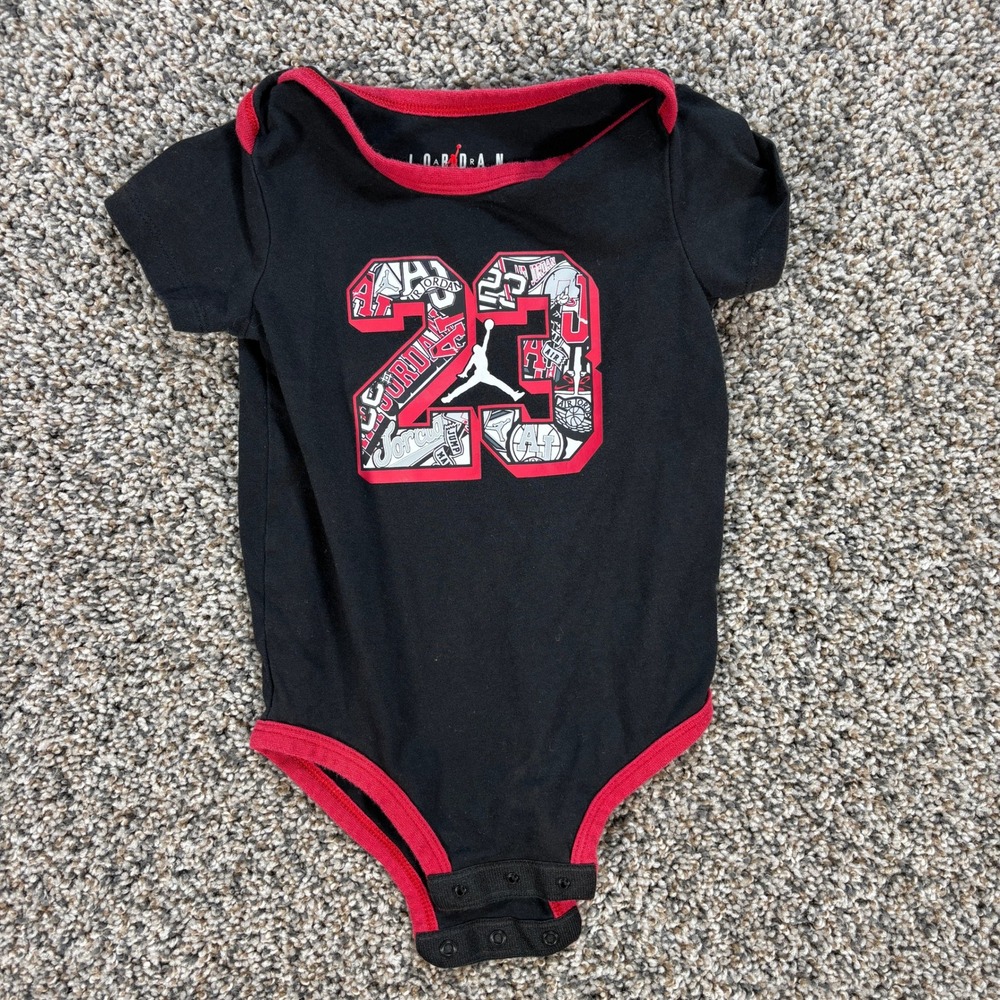 Jordan Infant Boys Black Red 23 Jumpman Graphic Bodysuit 24M